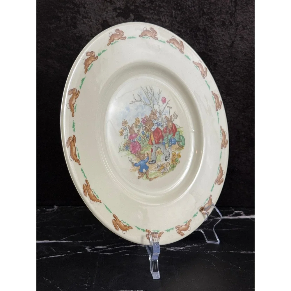 Vintage Royal Doulton Bunnykins Gardening Scene 8in Plate MINT!